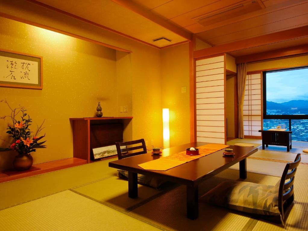 Takayama Kanko Hotel חדר תמונה
